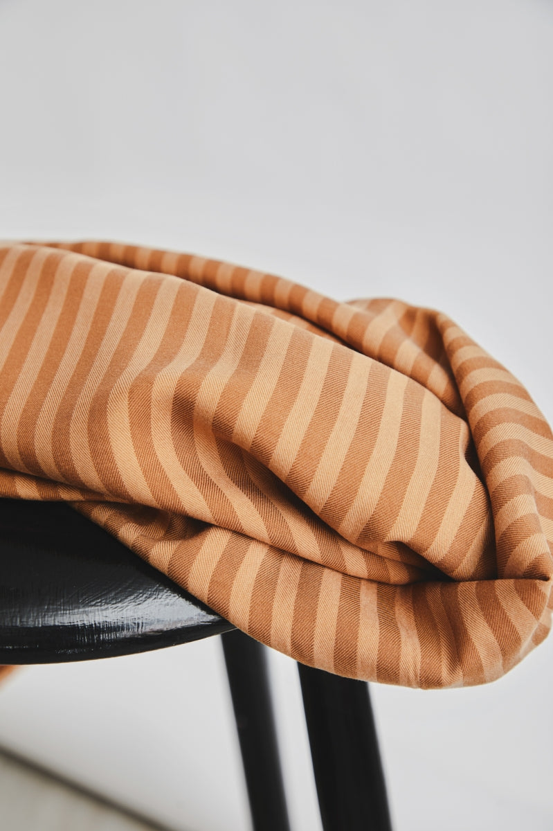 two tone stripe mosterd
