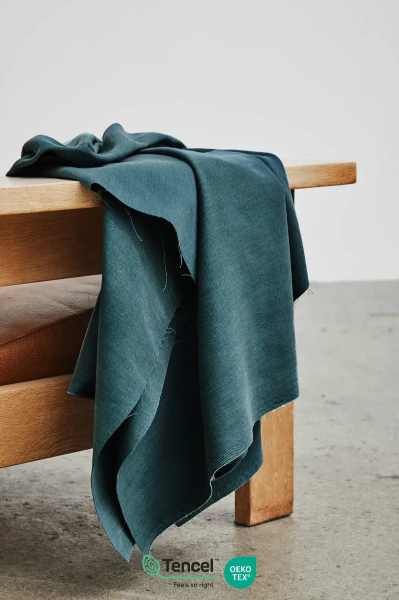 Sera (Weighty cotton blend) - Pond