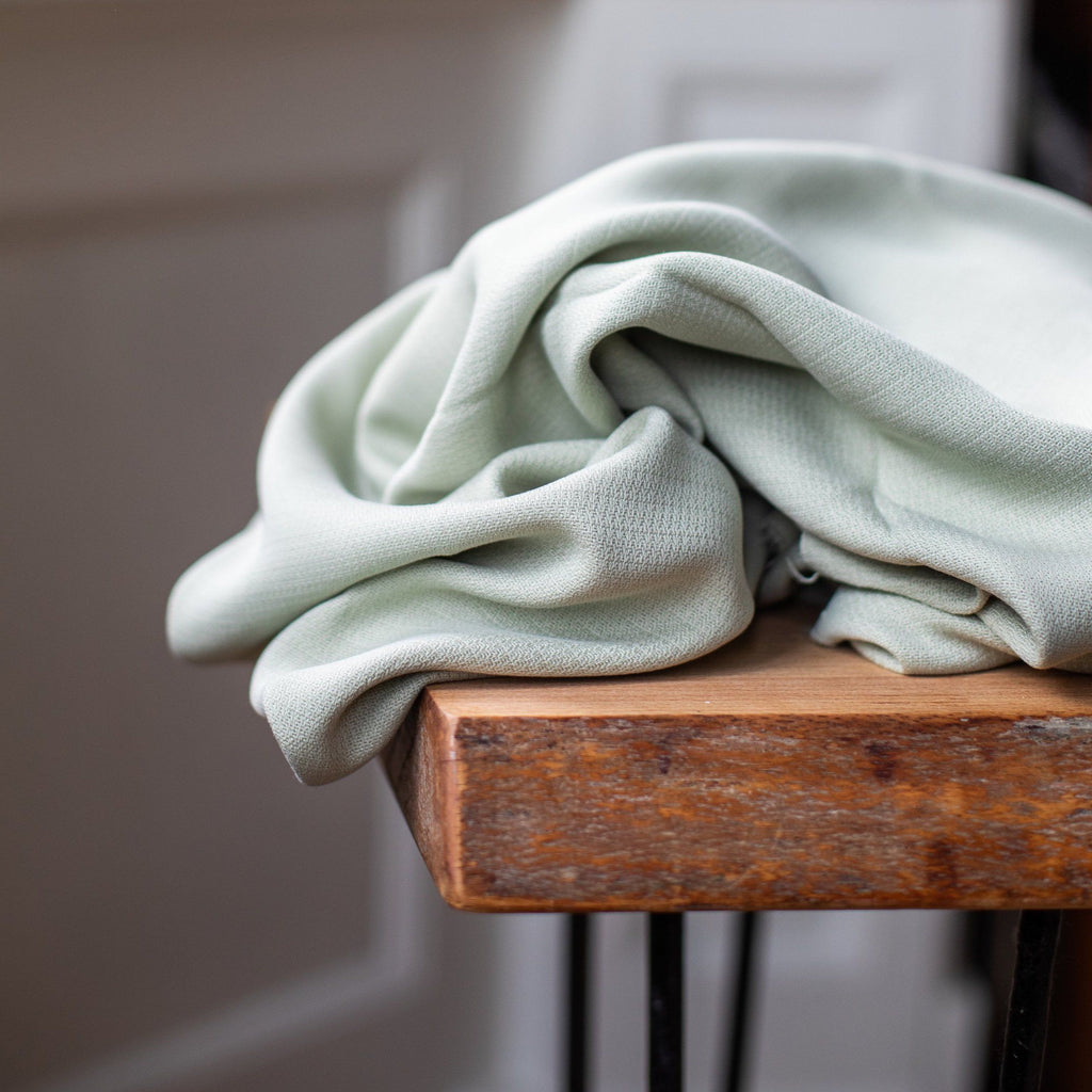 Soft grain jacquard mint