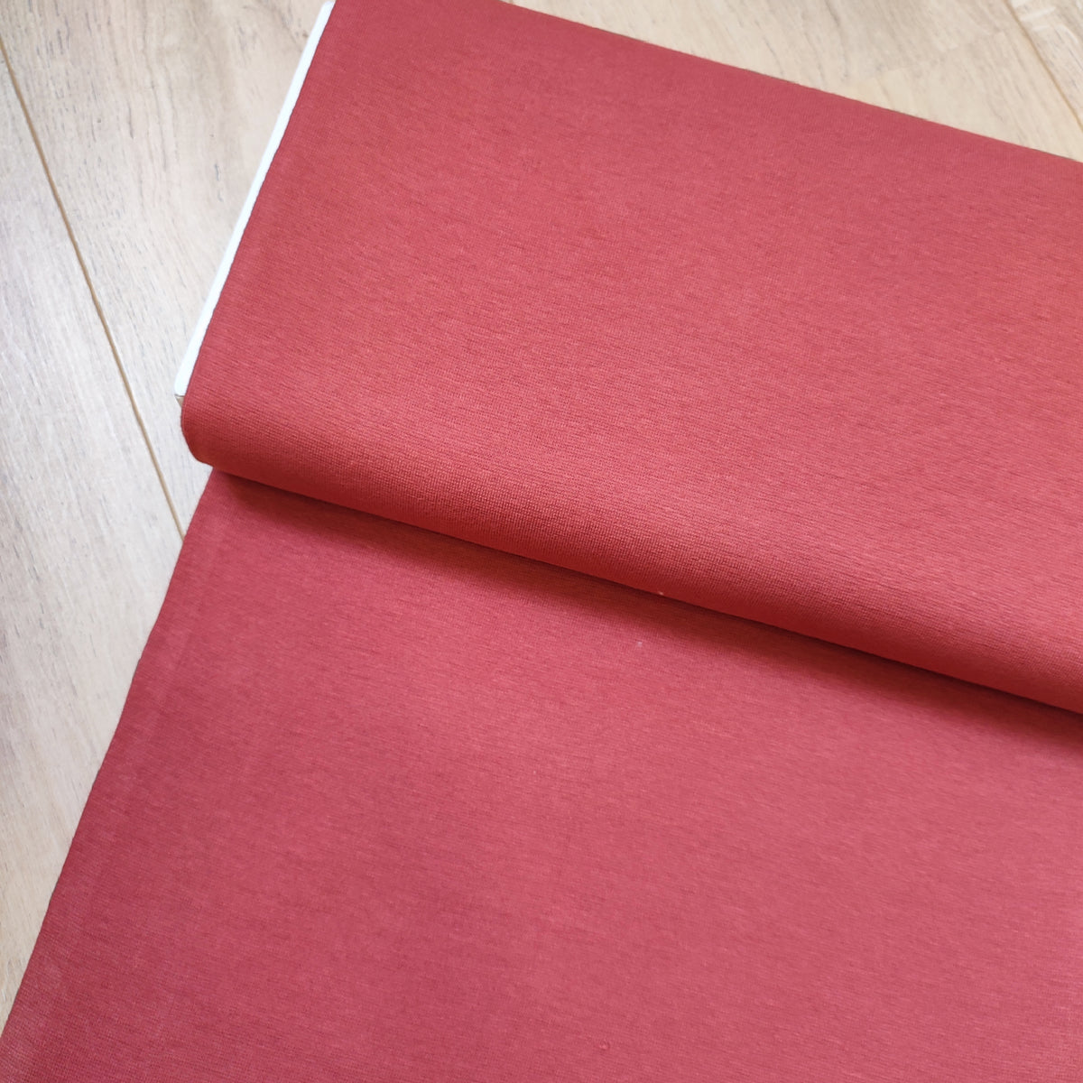 Boordstof steen rood